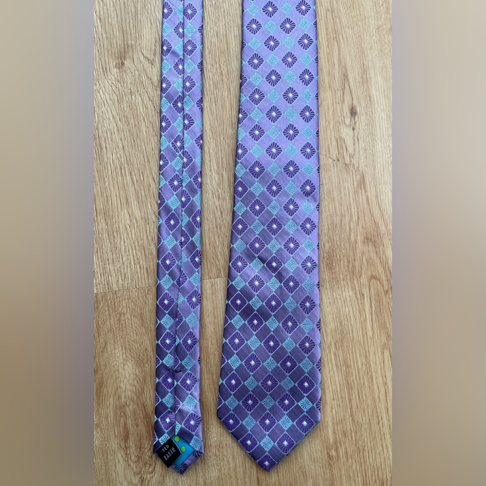 Ted Baker London Purple Blue Geometric Tie 100% silk preppy classic